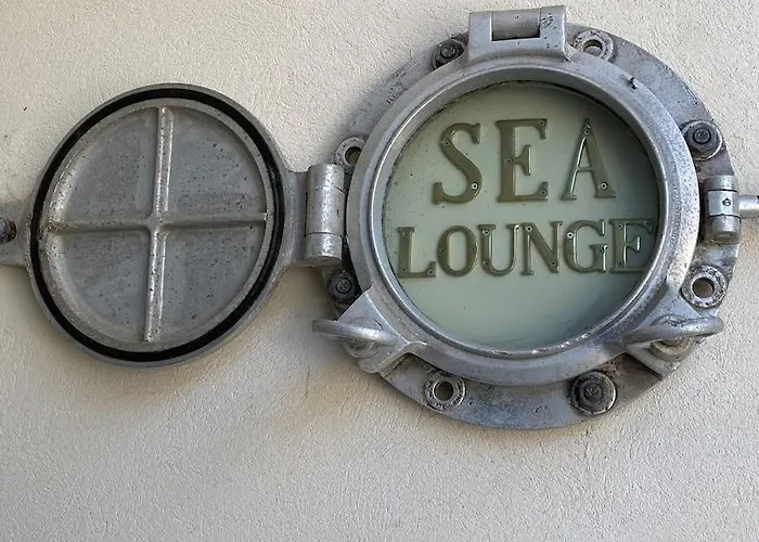 Magnifique T2 En Bord De Le Lavandou